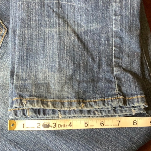 Mossimo Bootcut Medium Wash Jeans. - Picture 2 of 5